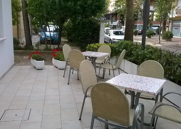 Hotel Sasselli Dipendenza Zamagna 3*