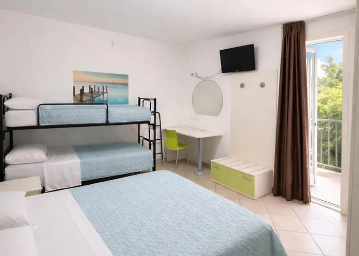 Sasselli Dipendenza Zamagna Hotel