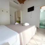 Hotel Sasselli Dipendenza Zamagna 3*