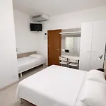Sasselli Dipendenza Zamagna מלון צ'סנטיקו