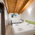 Sasselli Dipendenza Zamagna 3* צ'סנטיקו