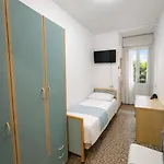 Sasselli Dipendenza Zamagna מלון 3*