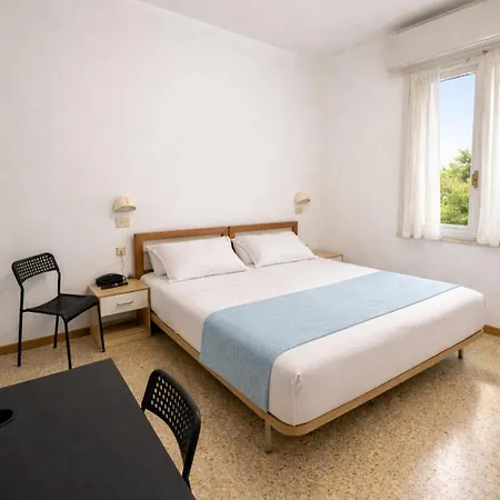 Otel Sasselli Dipendenza Zamagna 3*