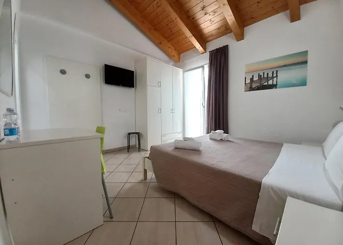 Sasselli Dipendenza Zamagna 3*