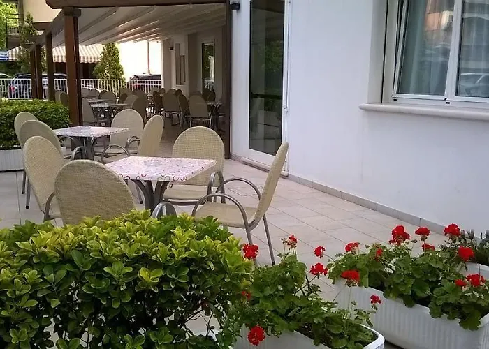 Hotel Sasselli Dipendenza Zamagna 3*