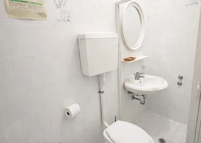 Sasselli Dipendenza Zamagna 3*