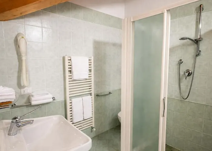 Ξενοδοχείο Sasselli Dipendenza Zamagna 3*